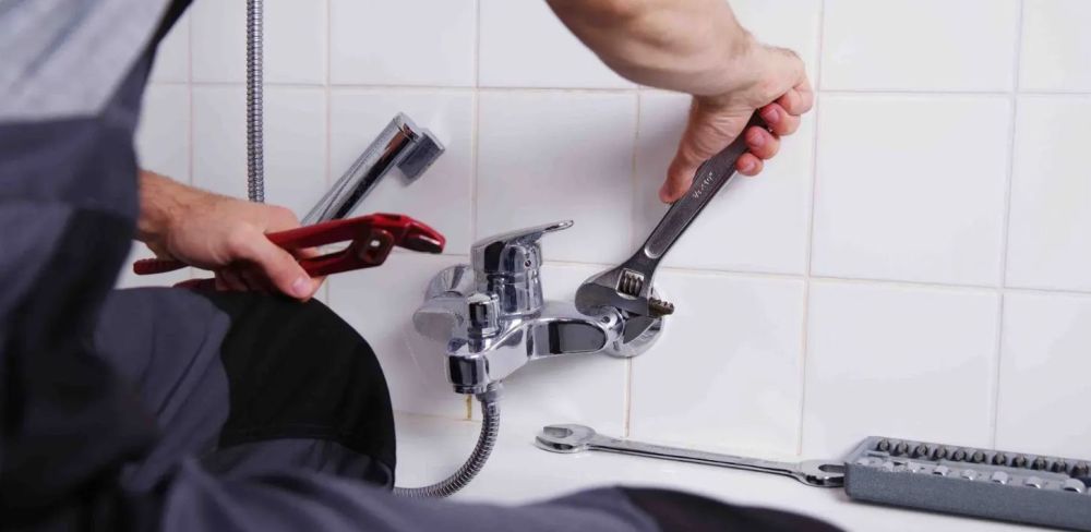 Ремонт и замена: как демонтировать старое резьбовое соединение, если оно «прикипело»