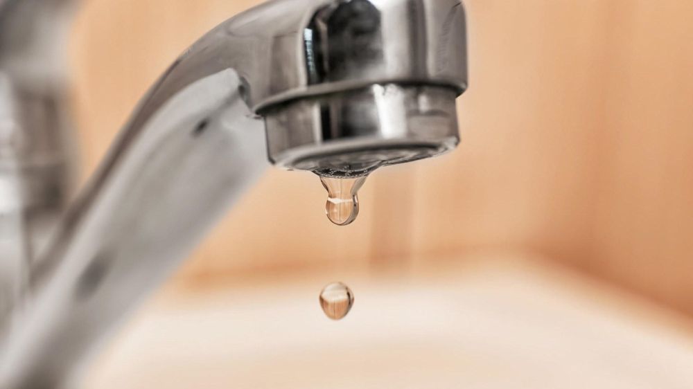Капает кран: причины и пошаговое руководство как починить смеситель своими руками
