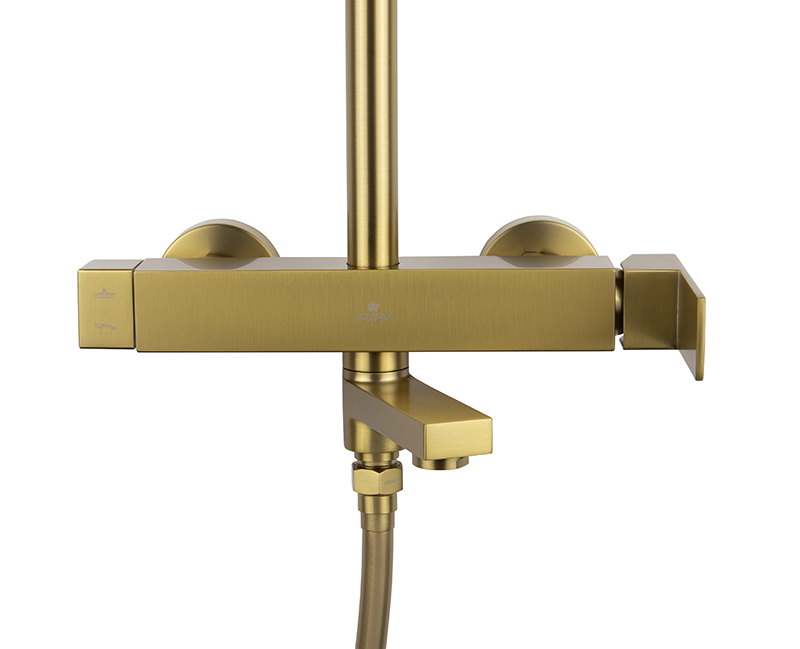 01582-3 _2 01582-3 _2